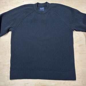 Abercrombie Black Ribbed Sweater